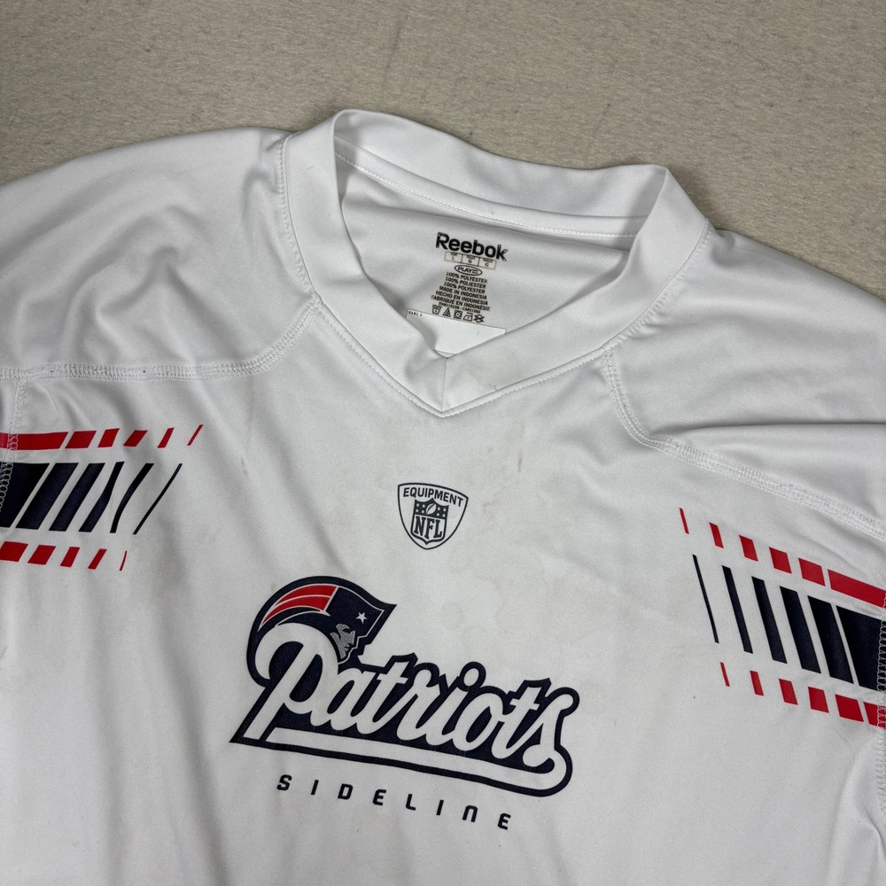 Vintige Reebok Patriots Sideline Shirt‎ Mens L White PlayDry NFL Team issued